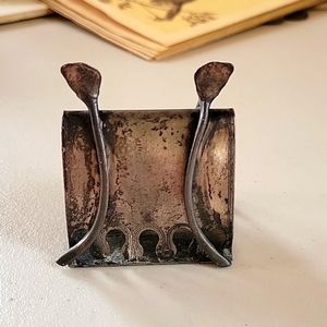 Antique Figural Victorian Napkin Ring Wishbone Triangle